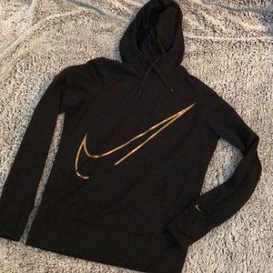 Nike women’s cowl neck black pullover size medium